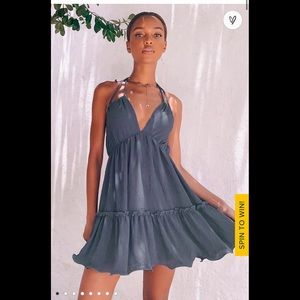 Lulu’s dusty blue babydoll mini dress, size small